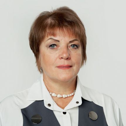 Ms Yulia